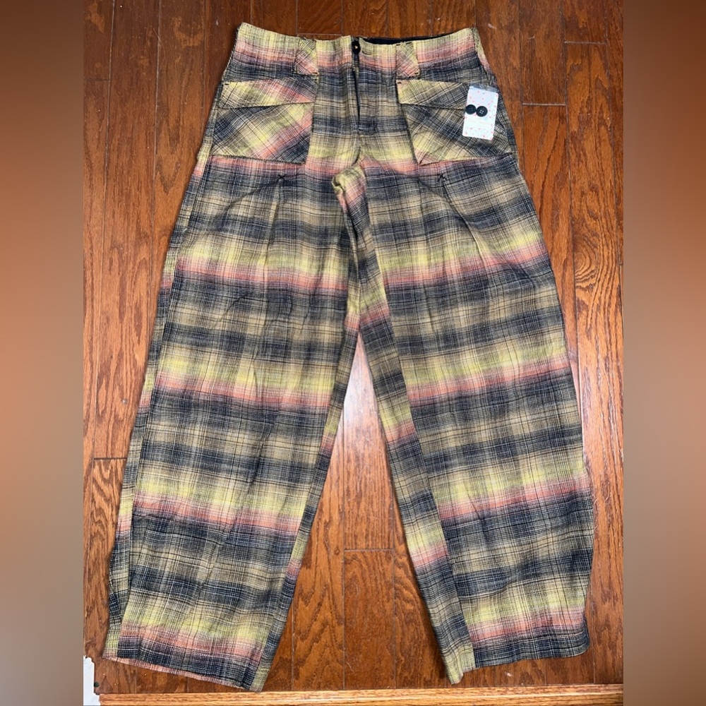 NWT 108$ Free People Plaid Wide Leg Moss Combo Cargo Pants 6 - Picture 4 of 14
